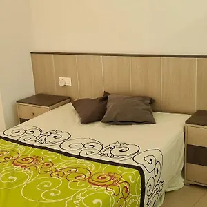 Estudio Moderno Gran Via Appartement