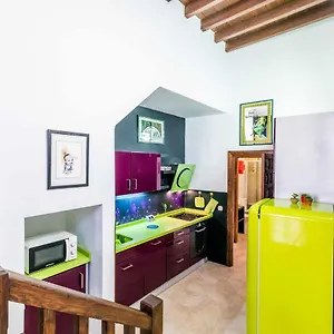 Comodo Y Moderno Centro Appartement