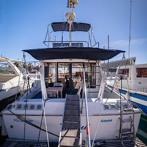 Spacious And Charming Boat In Port Forum Bateau-hôtel Sant Adrià de Besòs